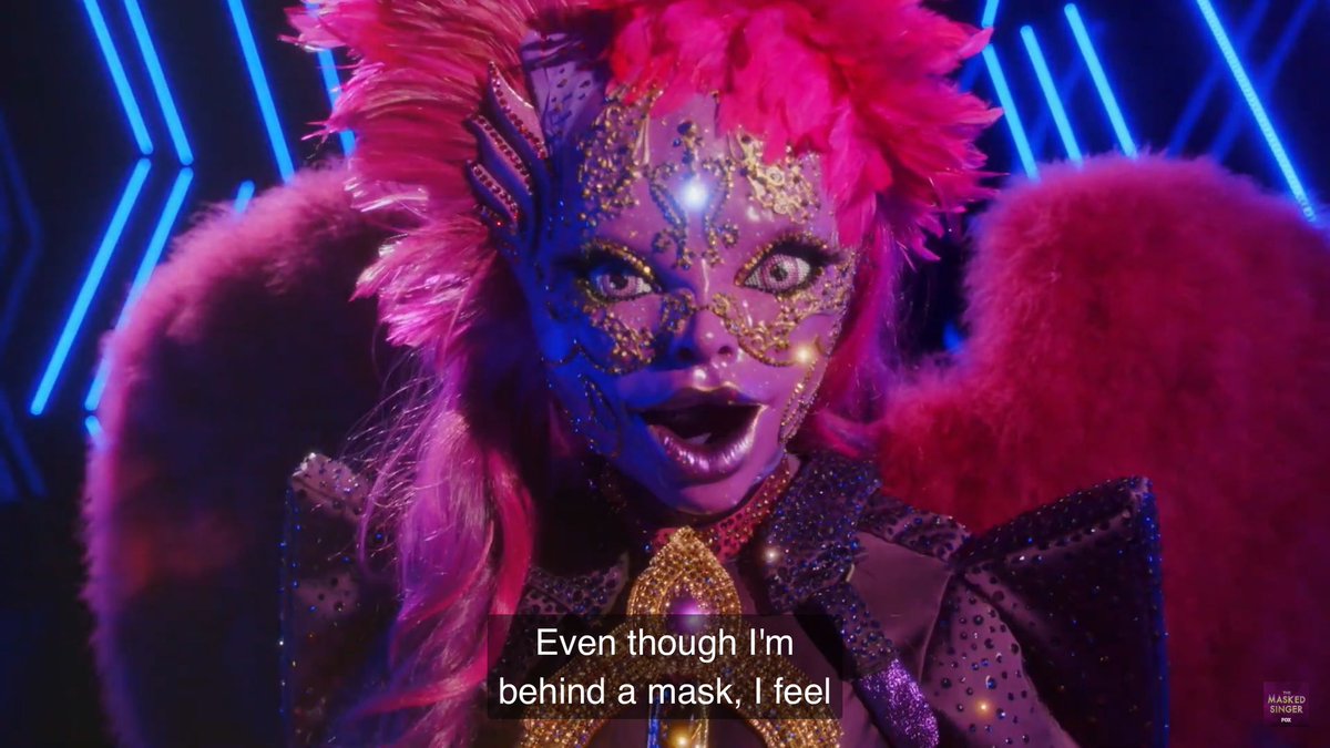 JakeP04827376's tweet image. Happy #InternationalMoonDay by someone celebrating today is "The Queen of Soul Moon", A.K.A. @Kandi as #NightAngelMask, the legendary girl group of XScape and first female winner from Season 3 @MaskedSingerFOX