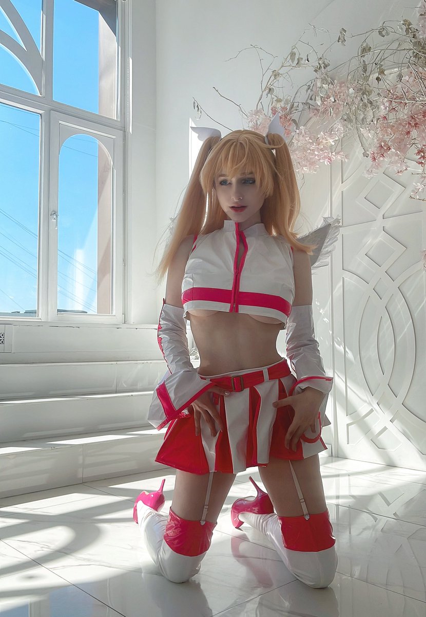 hologana's tweet photo. 💖 Ririsa angel backstages are truly angelic 🤍
#ririsaamano #ririsa_cosplay #2d #2dimensional #cosplay #cosplaygirl https://t.co/KKaPGWI9UJ