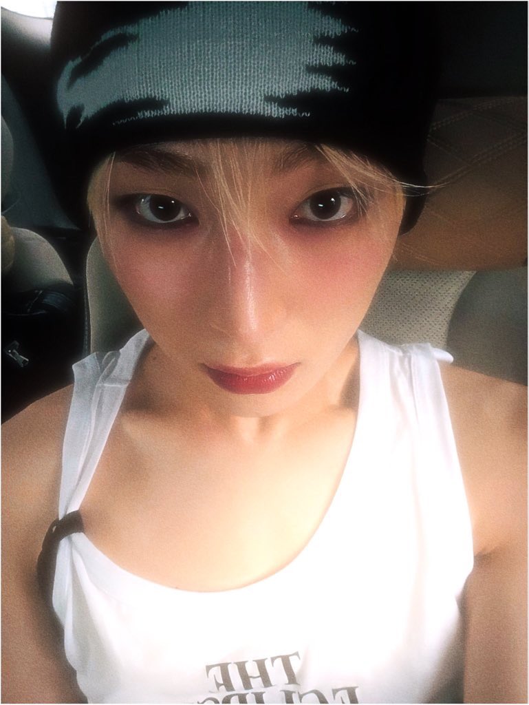 aisengwon's tweet photo. this baddie https://t.co/EBDHj3HA2w