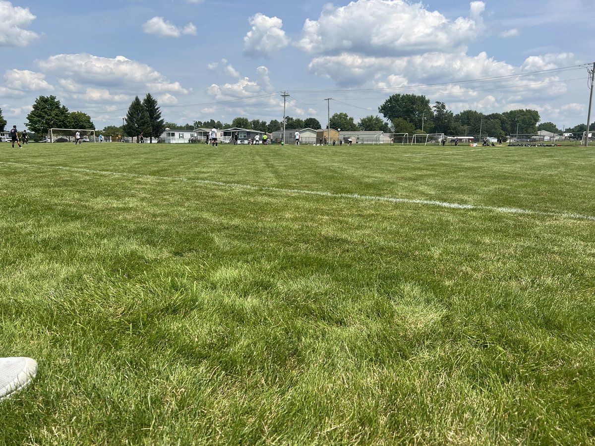 At Argos Soccerfest looking for 25’s!⚡️⚽️⚡️