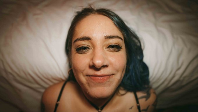 VID SOLD! First time meeting Ari Quinn 🔥 Check it out! https://t.co/yv0I32A2IQ #MVSales @manyvids https://t<a href="/tag/mvsales"class="tags"><span>#mvsales</span></a>