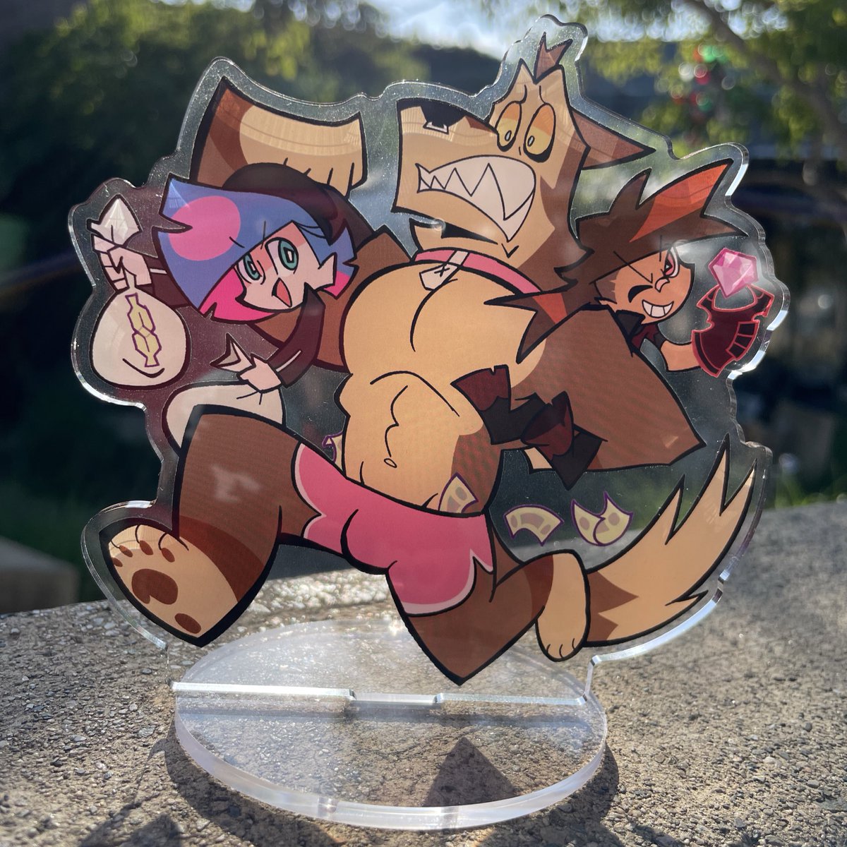 Javigameboy's tweet photo. Acrylic stand of Glove and Beanie with Bait finally arrived ⭐️💸 https://t.co/bhlkOmacZi