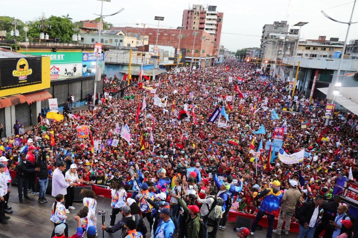 Con el Mazo Dando tweet media