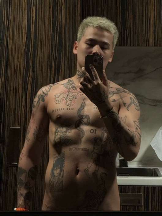 TattedDominace's tweet photo. I'm shirtless 24/7!😈 https://t.co/qaY69NHQk2