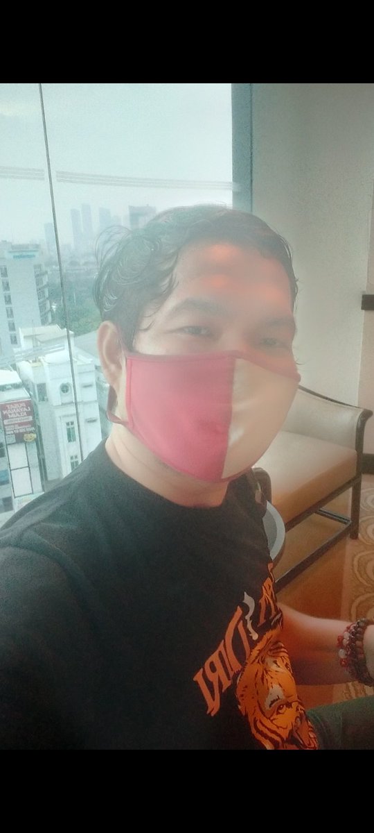 Chefsuito's tweet photo. Badan pegel ingin dipijat tapi bingung mau kemana?bisa 😌 pijat fullbody massage dengan terapis pria terapis mamang Andre  untuk pijat kamu kamu mau umur muda,bapak2 tetep dipijat pokoknya mah 😊bisa dipanggil kerumah/ ketempat terapis pria WhatsApp ke 08569 1289736 mamang andre https://t.co/m034N5H3Px