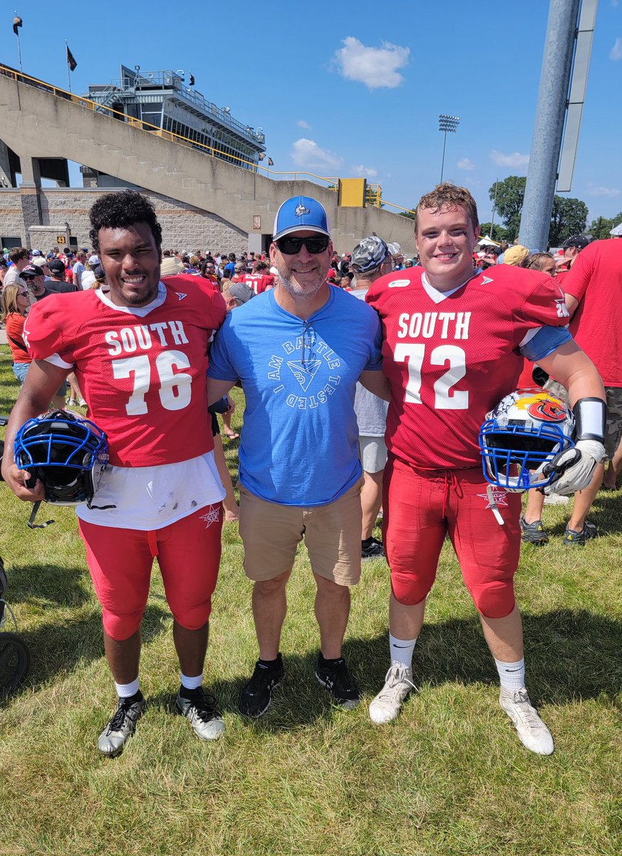 naomiblohm's tweet photo. Proud to watch our son @BlohmOscar &amp; his teammate @chop58126631 play in the WFCA ALL-STAR Charity #Football game today, benefitting "Children's Wisconsin." Thanks to @FootballWla (his high school coach in the center) for the years of dedication. Next game-@UWPlattFootball!🏈🧡💙 https://t.co/msRP9Wz3Kp
