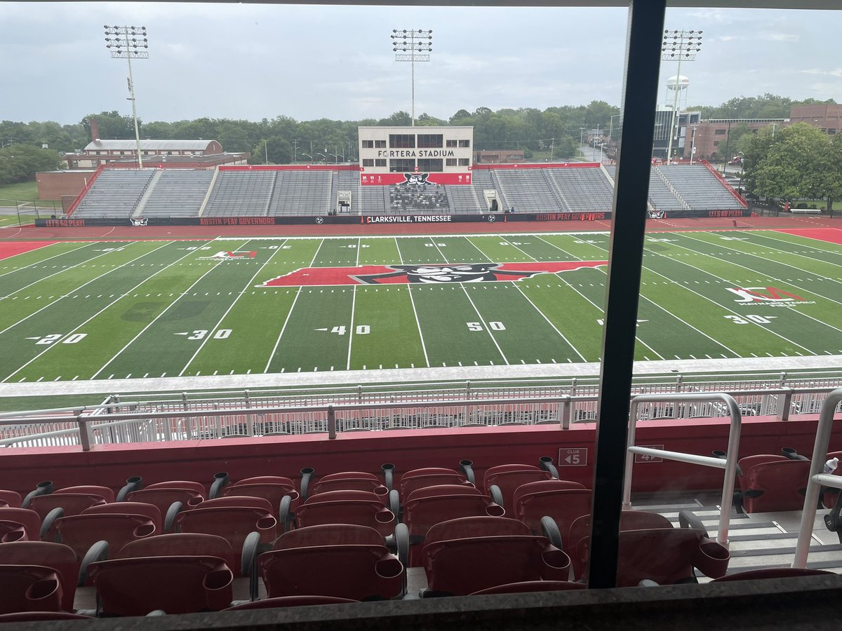 IsraelHurd4's tweet photo. Thanks @DPcoachfootball for the visit had an amazing time being there. https://t.co/6wVAWAL6l6