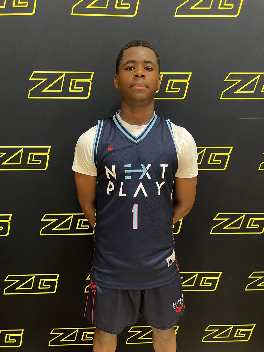 zachs_zg's tweet photo. Saturday Standouts βοΈ
Deshaun Bobbers
Leighton Williams Jr
Drew Sisson
A.Z. Allah
πΈ Andrew Chen
Carson Swanson
Doiing Maiwen
Drew Dargati
πΈ Sean Wilson
πΈ Jules Sanders
Shawn Herisson
Stash Foster
πΈ Rodrigo Dos Santos
Xavier Hazard
Brandon Burke Jr
Asher Abeles
#ZGLive https://t.co/SlR2Z4HWhe
