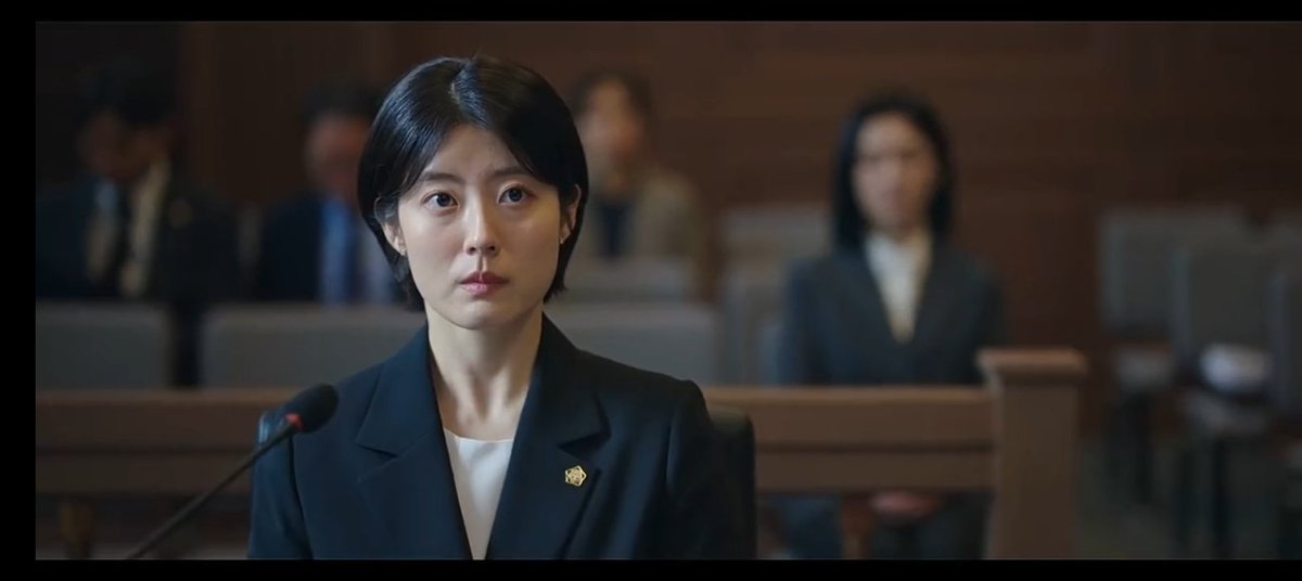 Lenz0819's tweet photo. Nilolokong Asawa na naman pala ganap ni Jang Na Ra dito! 🤣
NW: Episode 2!👊💪
#JangNaRa
#NamJiHyun
#KimJoonHan
#PO
#SBS
#GoodPartner
#GoodPartnerEp2 https://t.co/7b3mSm0AKx