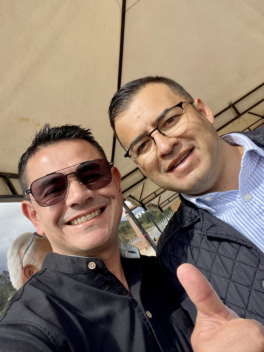 Charlie_Corre's tweet photo. A pocos minutos de ver a una gran persona ser Presidente de la Cámara de Representantes @JaimeRaulSt La mejor Energía y Buena Vibra 💚🌻 https://t.co/bvSUWbtrlG