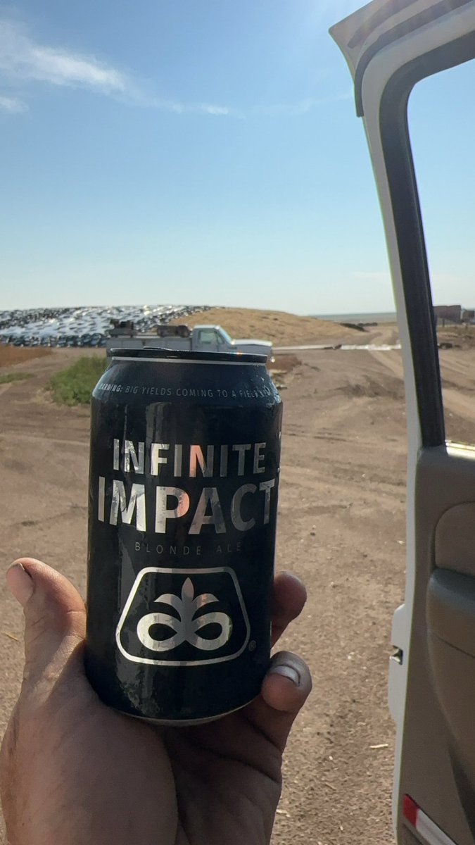 DanielZeth's tweet photo. @PioneerSeeds  @BackpackBrewing  going to need a couple cases this fall https://t.co/jynlSgVy1C