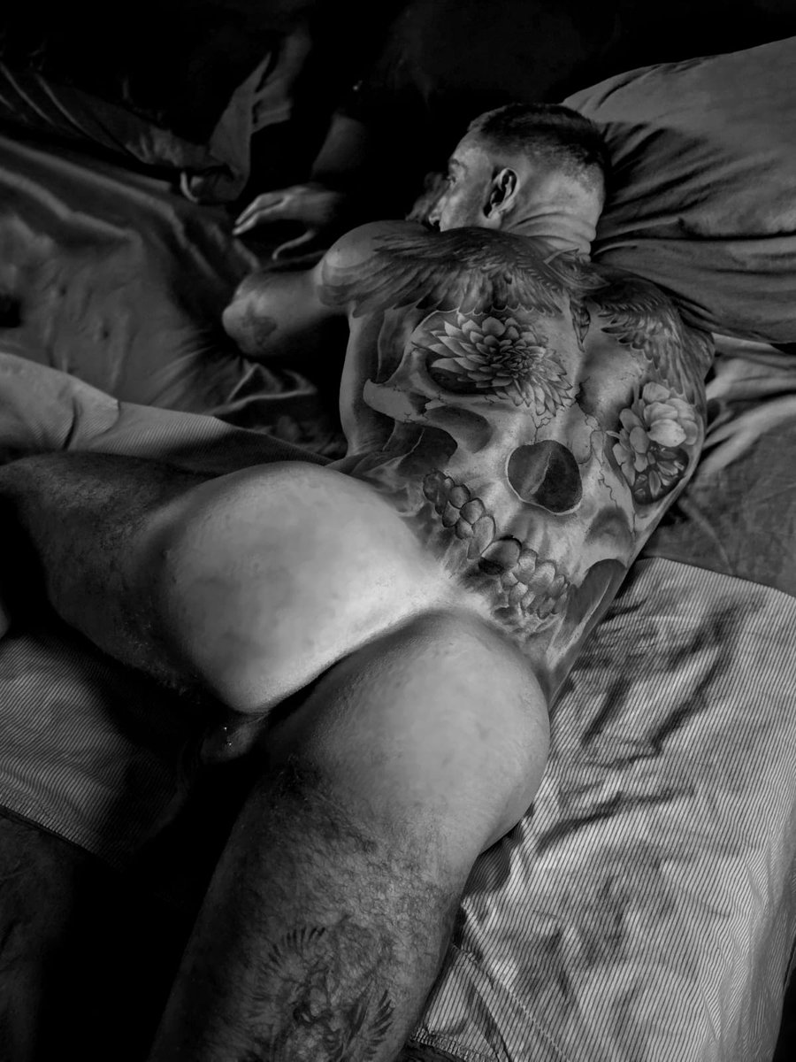 Nap Time  💤  or ..... 🔞
🚩 Do you want us to recreate an Onlyfans ? 
w/<a href="/santanaa317651/">santanaa.88</a>