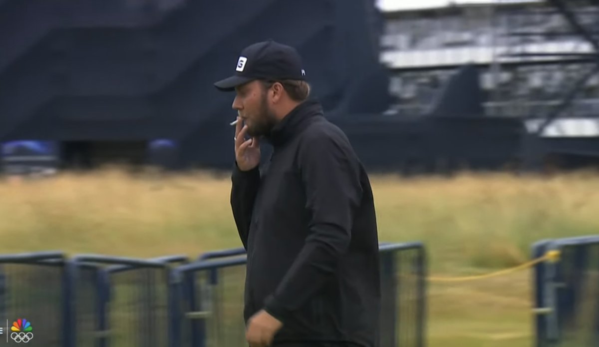 KylePorterNS's tweet photo. Leader of the Open playing 18! https://t.co/QIiNFWATCP