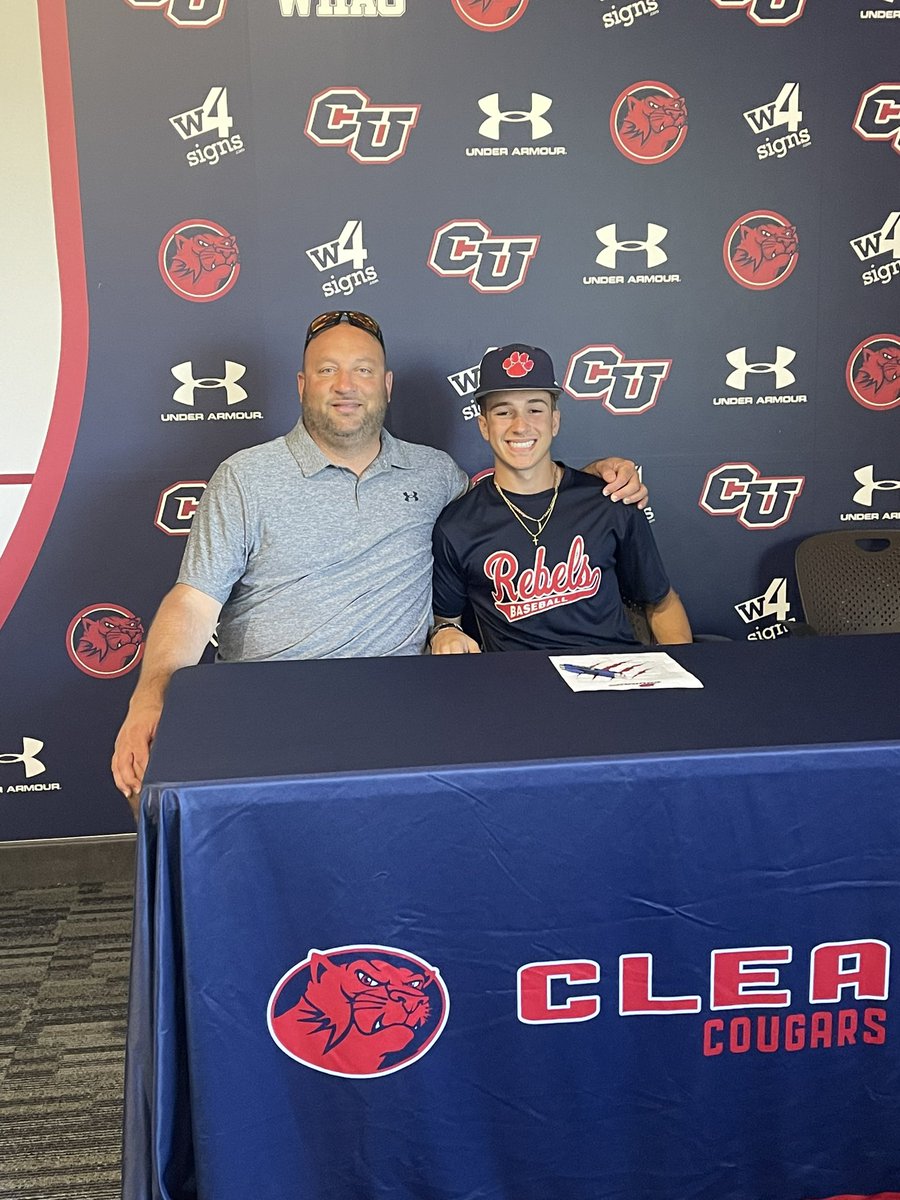 KeeganHutchins1's tweet photo. Thankful to be fully committed to @ClearyBaseball I want to thank @dmak41 for everything and also my coaches, family, friends and the people who supported me. @owenburke_12 @bc_lhs_baseball @Rebels18_ https://t.co/owyxSLtC1Q