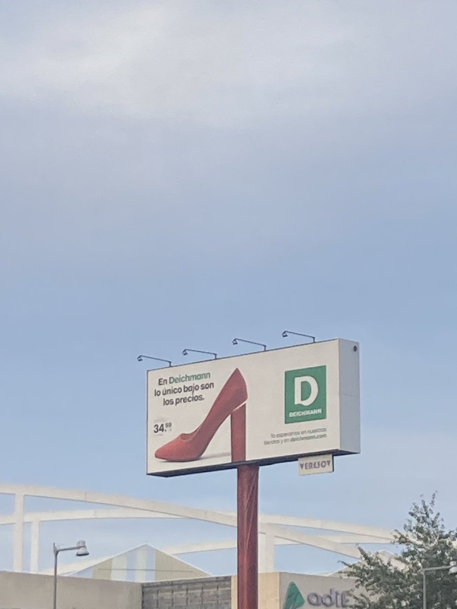 noemrtnzdigital's tweet photo. ¿Creéis que esta bien hecha esta valla publicitaria? ¿Consideráis que está pudiendo funcionar, o en su defecto ha podido funcionar?

#vallapublicitaria #diseño #deichmann https://t.co/ntyyTQ2Am0