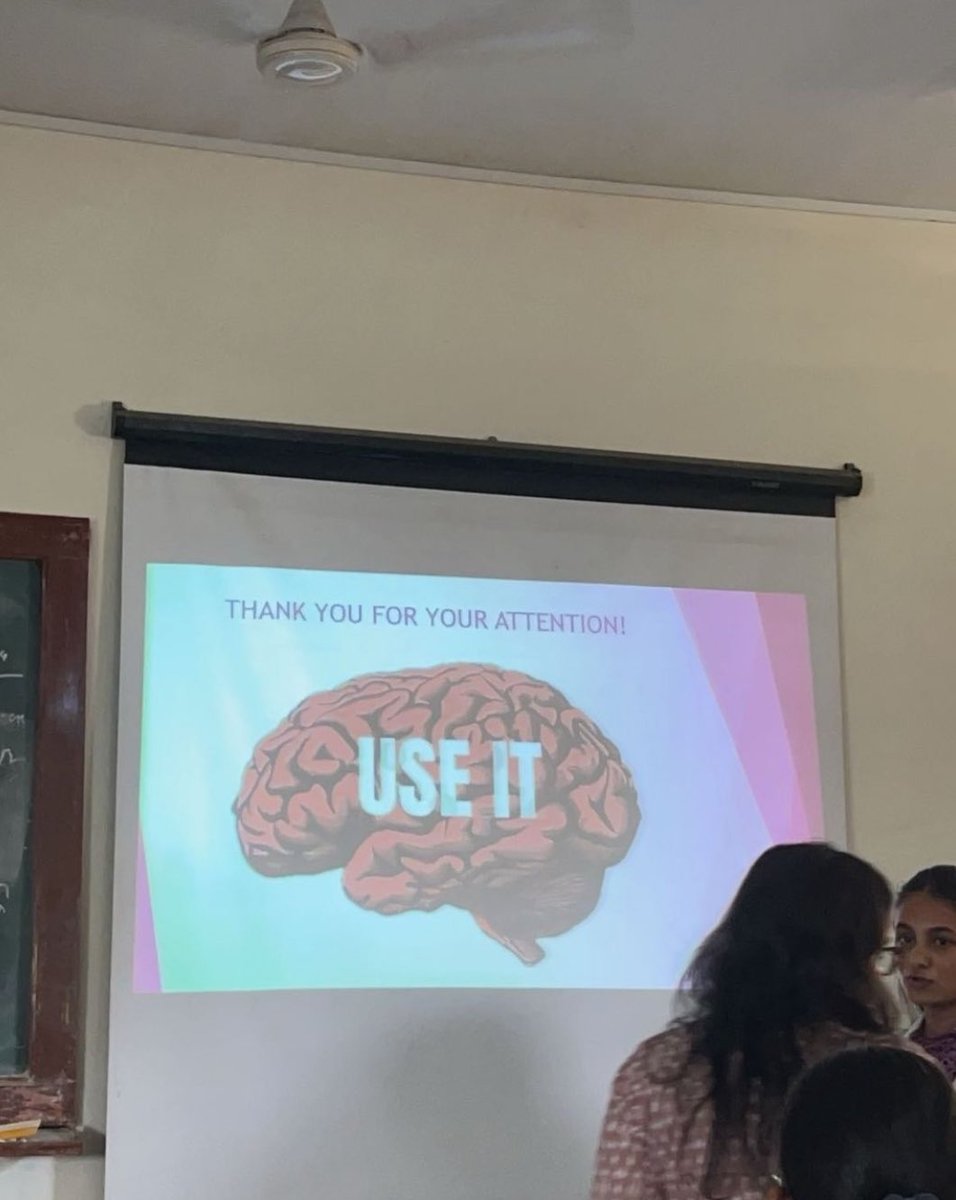 vanshdiwann's tweet image. Life is hard but medicine is harder #useit