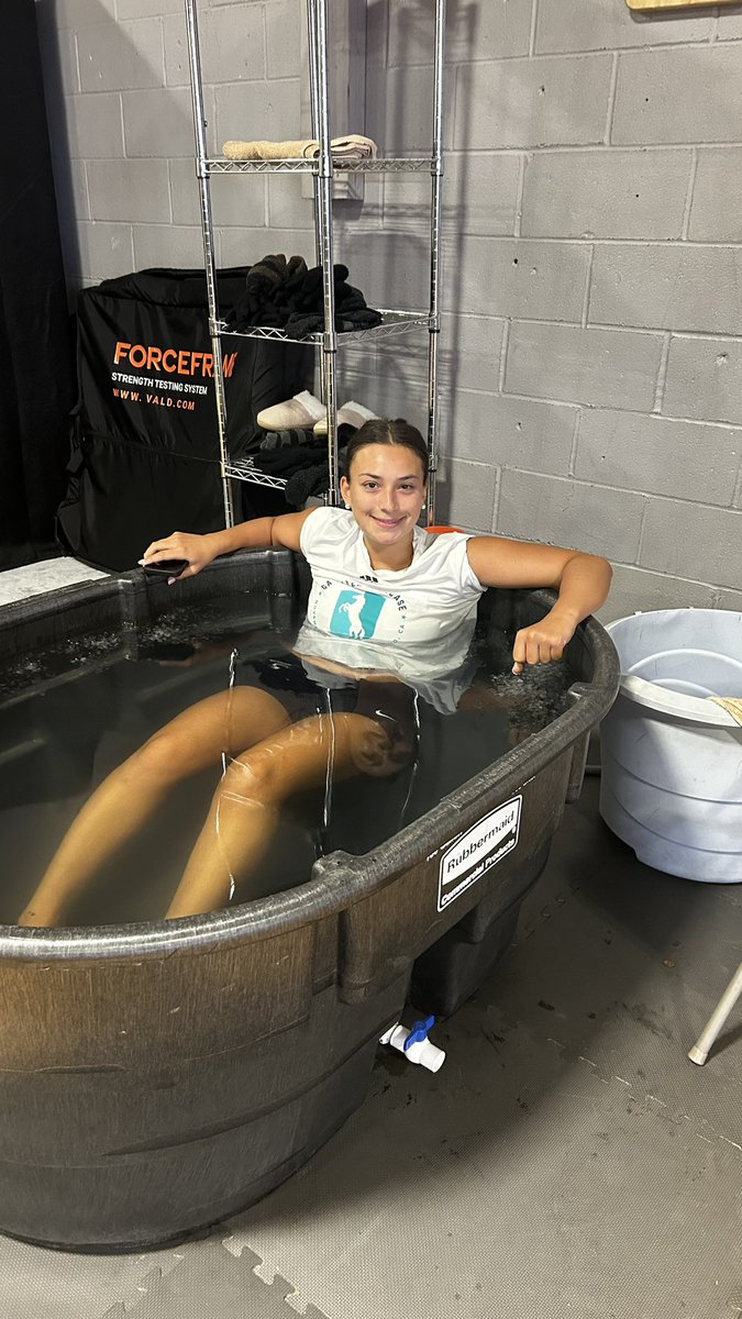 Jungkunst2025's tweet photo. Saturday Situation!!! 🥶 @CoachSalvaa Recovery Matters!
⚽️ #preseason #dedicated #recovery #soccerpassion⚽️ #icebath #workouts #Motivate #NoExcuses
@GAcademyLeague @LISoccerClub #LISCGA07 @LIRoughRiders
#BeAPlayerNotAPosition #Playmaker #ImpactPlayer
#Classof2025 @LISoccerClub @GAcademyLeague #GATalentID #NewsdayTop100⚽️ #AllLeague #MVP #GATeamRep #NationalHonorSociety @KbergAthletics #Hofstra2029 @HofstraWSOC @riddi21 @Kellenberg
@TopPreps @ImYouthSoccer @ImCollegeSoccer @SunilSportsNews @joseant1890 @YAthletesF @TAProfileAPP @thecoachstrayer @TRCPodcast_ @SSN_NCAASoccer @UWAA_United @HofstraWSOC @riddi21 @NewsdayHSsports @PrepSoccer @LIRoughRiders @G2CollegeSoccer @CoastRecruits @athleteprotocol
@SSN_NCAASoccer @LIRoughRiders @Kellenberg @mattsmithsoccer @onlyGplatform @recruitingboost @SSN_NCAASoccer @TopDrawerSoccer @statsports @Sports_Recruits @onlyGplatform @_BallerMedia @KbergAthletics @NCAASoccer @tombowen_8
