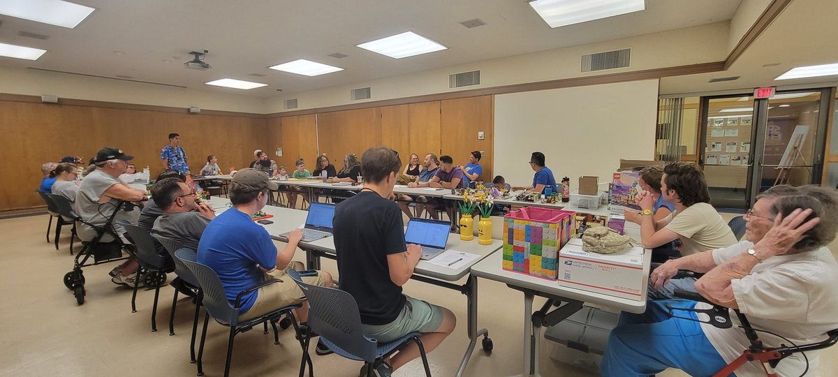 evil_toast916's tweet photo. NEEEEEEERDS!!!!!
@sac_bb
#sacbb #LEGO #RLUG https://t.co/QWbnLC8BFm