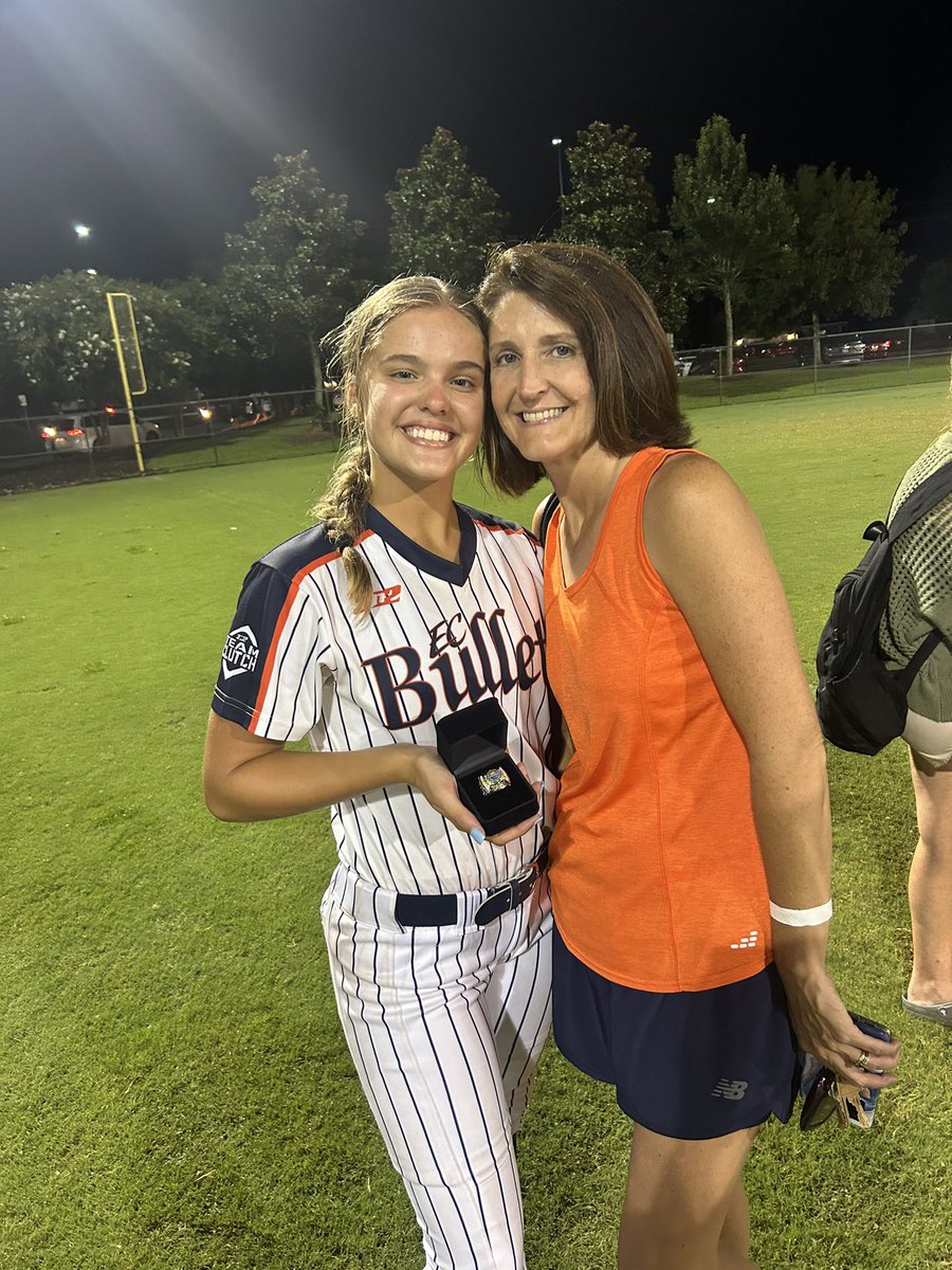 Victoria Fields tweet media