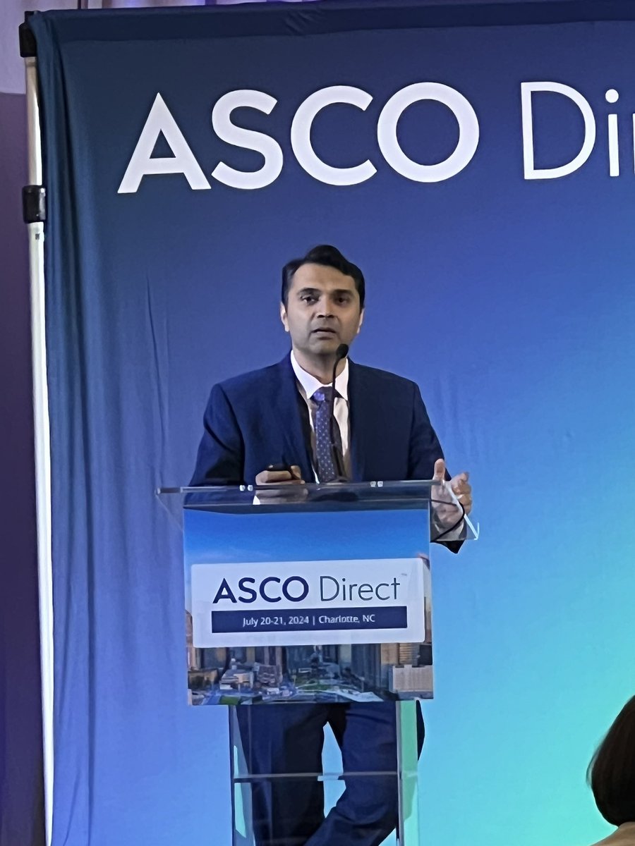mpdrc's tweet photo. @LevineCancer amazing chair of #Hematology Dr Nilanjan Ghosh @NGhoshMD presenting #ASCO2024 updates #ASCODirect #QueenCity #CLT @WakeCancer @wakeforestmed @DCarrizosaMD @atanmdlci @AtriumHealth https://t.co/w5KtpEtQes