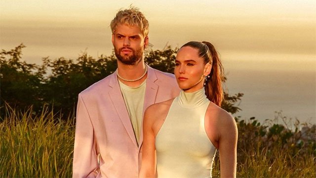 randyslovacek's tweet photo. New Music: Sofi Tukker “Hey Homie” https://t.co/AsNFzcHfQO #Entertainment #outmusicians https://t.co/ONZc0hn73w