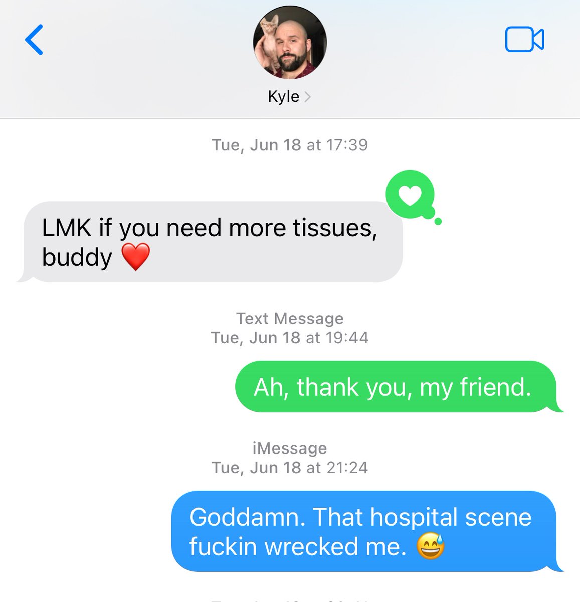 NoshirDalal's tweet image. IYKYK. 😅 I will never forgive you for this, @BrennanLM. #Downfall 

Also, what an amazing production team. @KyleShire is my hero. 

#Everlight #Dawnfather #ICompletelyLostMyShit 😭 #CriticalRoleSpoilers