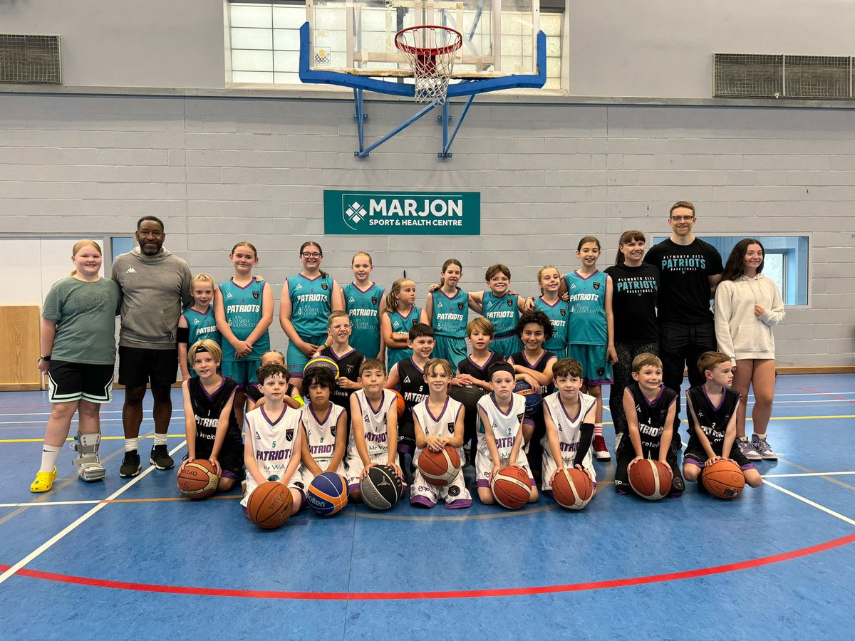 PlymCityPatriot's tweet photo. Community first

Our Inaugural U10s Tournament took place this morning

23 took part and had a great morning. Two teams from PJ’s U10s  took on the U12s girls’

PJ “This was the first time the boys had played in a team competitively. They had a great time &amp;  I’m proud of them all https://t.co/kLYX6XCU7u