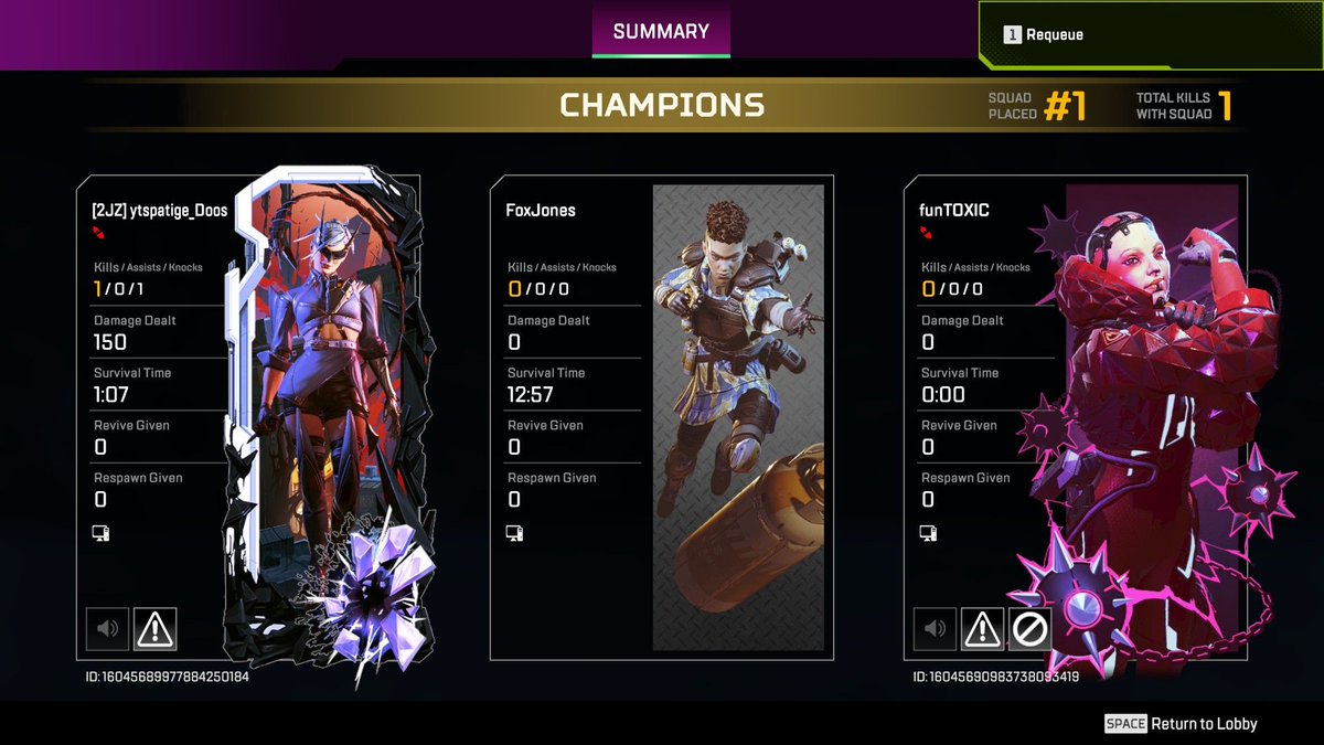 FoxJonesAMV's tweet photo. This was the most fked up round of Apex I have had so far...

I think I fired 3 shots (all missed duh) during that whole match https://t.co/tTGBh4F9Cn