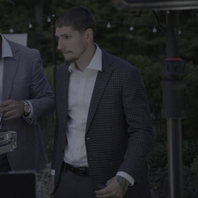 Itsaichbee's tweet photo. #NewProfilePic https://t.co/5O6LFYY1Fq