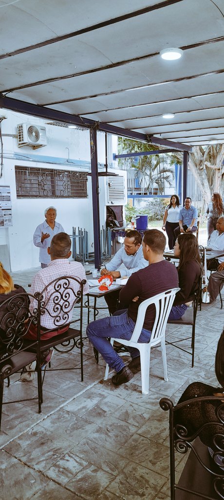 CEM RAÚL LEONI, en el taller jurídico electoral, organizado por la secretaría de profesionales y técnicos del Ces Carabobo, con nuestro compañeros y compañeras abogados del partido y diferentes profesionales de otras áreas interesadas en el conocimiento de la defensa del votó.