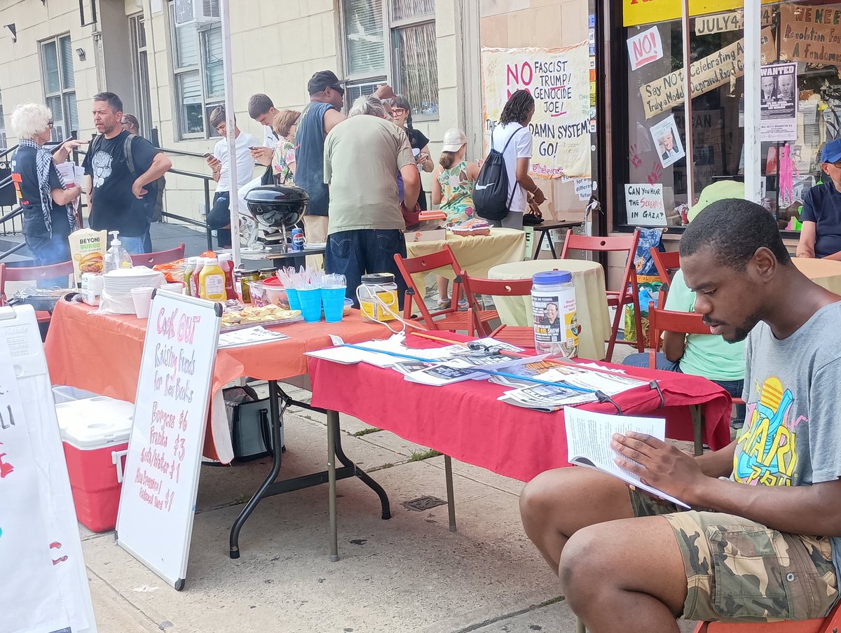 RevBooksNYC's tweet photo. Come over for the fundraising cookout for Revolution Books! Burgers, franks, the #revolution, and roasting the #Amerikkkan flag... https://t.co/q4T672HADx