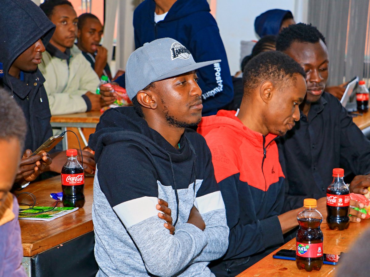 gatere_mark's tweet photo. We had a super successful and insightful Google #IOExtended Campus Edition today at @DeKUTkenya 🥳

It has been an amazing journey and experience serving as the #GDSCLead at Dedan Kimathi University of Technology and working with such a super awesome community 🔥

@Geektutor https://t.co/QhTno2xrTm