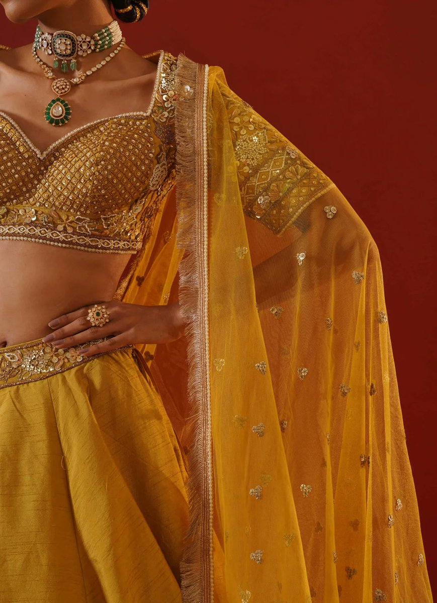 𝐒𝐇𝐄'𝐒 𝐀 𝐌̲𝐀̲𝐍̲𝐄̲𝐀̲𝐓̲𝐄̲𝐑̲ .ᐟ tweet media