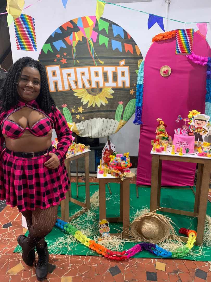 eumimizinha1's tweet photo. Arraia das faixas 🎀😆 https://t.co/j18h0LsgMI