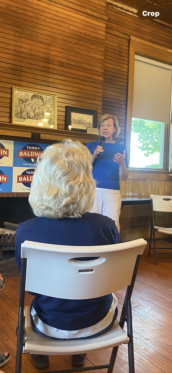 party_dodge's tweet photo. We had a wonderful turnout for our very own AMAZING Wisconsin Senator, Tammy Baldwin.  Tammy has done soooo much for our state and nation including helping to craft the Affordable Care Act, reduce prices for many drugs including insulin and asthma inhalers, and promoting and achieving Build America, Buy America standards for everything from iron, steel  and drywall for construction to fiber optics and computer chips.  THANK YOU TAMMY!!! and THANK YOU TO EVERYONE WHO GAVE TAMMY AND HER STAFF SUCH A WARM WELCOME.  One way to show your support is to donate to Tammy's campaign at https://t.co/S5QjKxnO9N