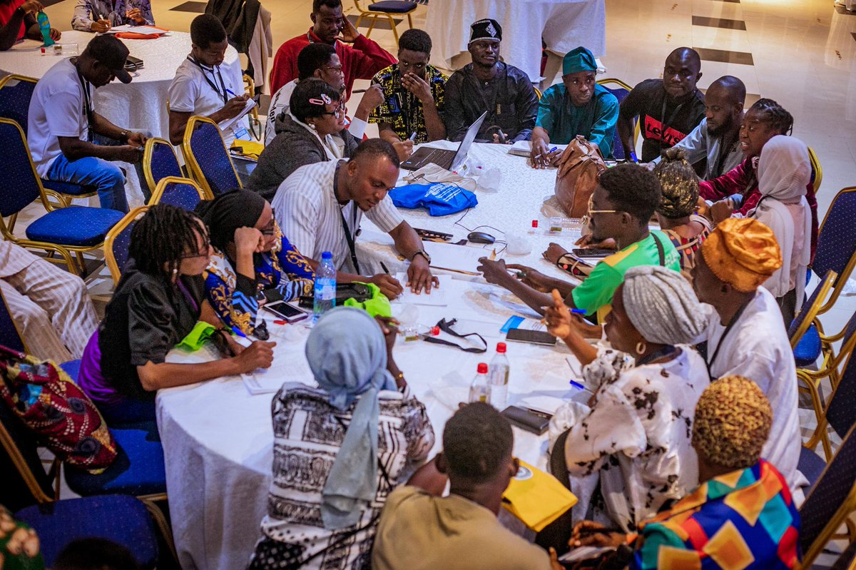 dayoisrael's tweet photo. Participant at work - at the 5days #edet2024 #mybusinessandi #iamemployable enterprise skills training program organised by the APC National Youth Leader recently https://t.co/siqAC8tdh8