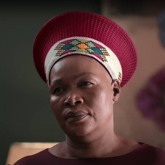 Jabu_Macdonald's tweet photo. Deli Malinga has won Best Actress in TV for her role on ‘Umkhokha- The Curse’ at the Simon Sabela Awards 2024. https://t.co/EDtJmgysPZ