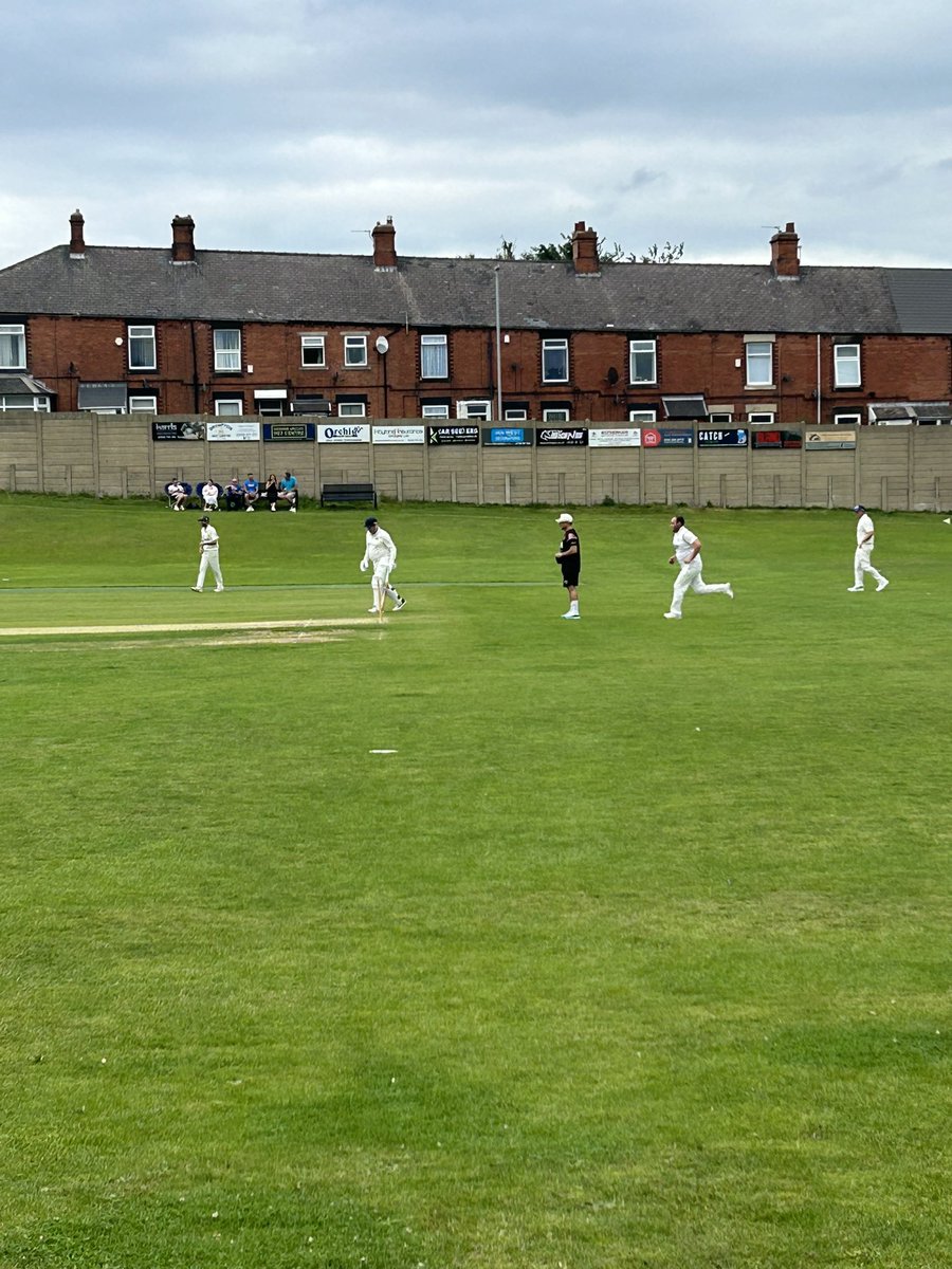 Full 12 points at home v Sheffield Collegiate CC for the 1st XI.

Seconds lose to a “very strong” Wosbro 2nd XI.

Pleasure to have international umpire Richard Kettleborough at the club playing for Sheffield Collegiate.