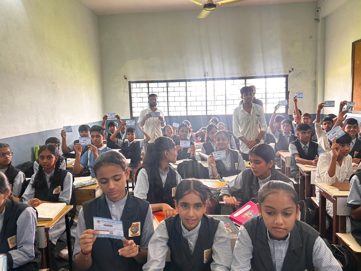 VinodSirohi_'s tweet photo. अखिल भारतीय विद्यार्थी परिषद जिला- रतलाम (विद्यालय सदस्यता अभियान)
#membershipdrive
#join_abvp
@abvpmalwa_mp
@ChetasSukhadia https://t.co/O1hBm8r3JI