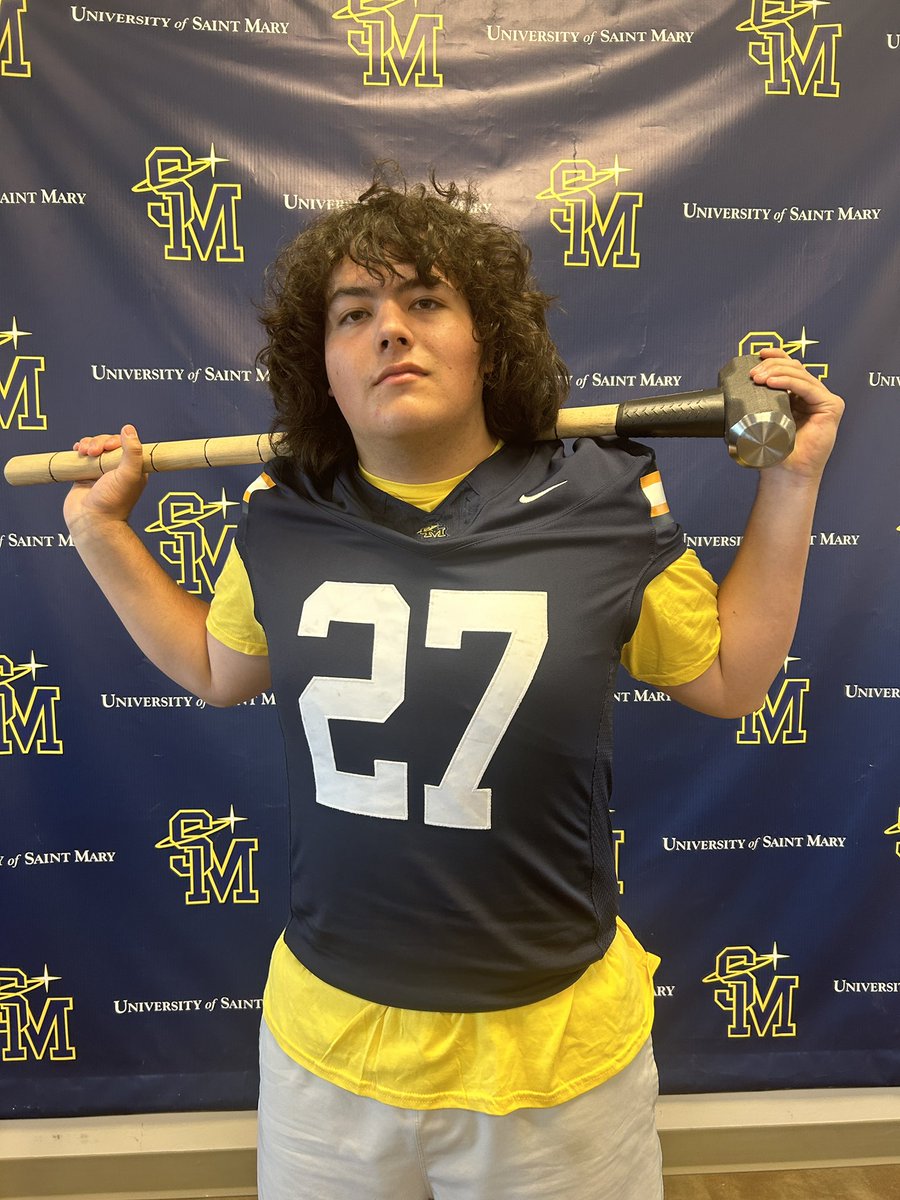 colinrocha19's tweet photo. After long talks with my family and coaches, I have decided to commit to the University of St. Mary’s to continue my academic and football career ! @coachfern5 @USMSpireWire @Spire_Football @ChuckDavis89 https://t.co/SkVe32cSG8