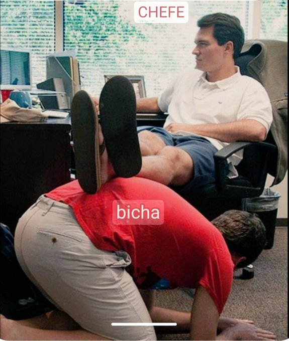 master_domalpha's tweet photo. SUAS PRIORIDADES POR ORDEM DE IMPORTÂNCIA SÃO:
1 - SERVIR MACHO ALPHA;
2 - RESPIRAR. https://t.co/wRjxKYAWRj