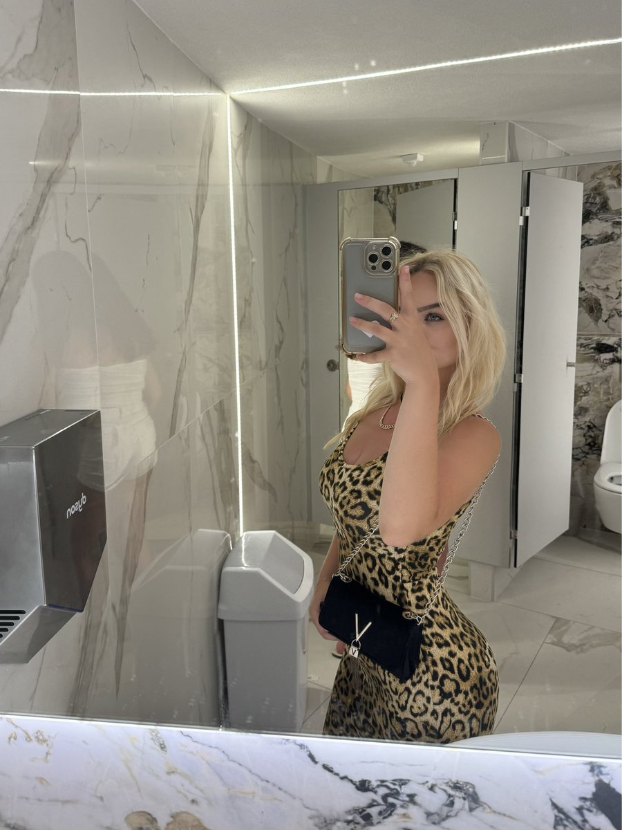 Princess A tweet media