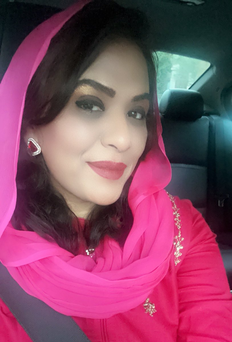 drfareehafaisal's tweet photo. میں محض اتفاق ہوں، اے حسن ِاتفاق
یوں مل کہ دل میں پھر سے بچھڑنے کا ڈر نہ ہو
#PakistaniOutfit❤️ https://t.co/rJ8qTASwHm