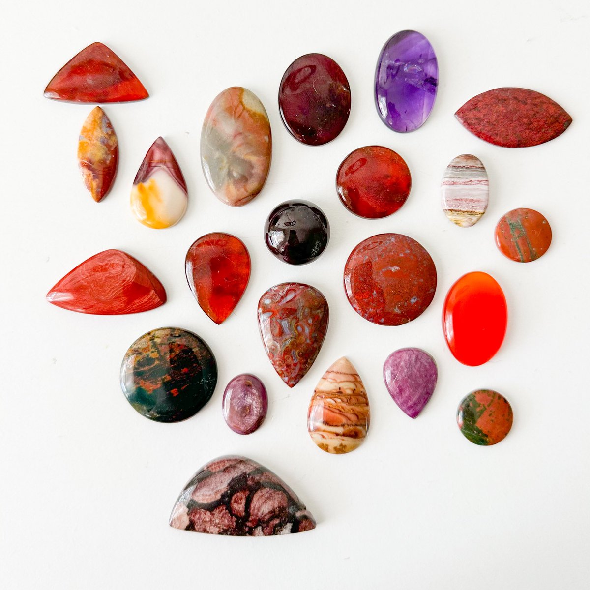 mildhippie's tweet photo. next collection coming Fri July 26th 8pm est

theme is…RED WINE SUPERNOVA 🍷🦹🏼‍♀️☄️ https://t.co/noJVUWnm47