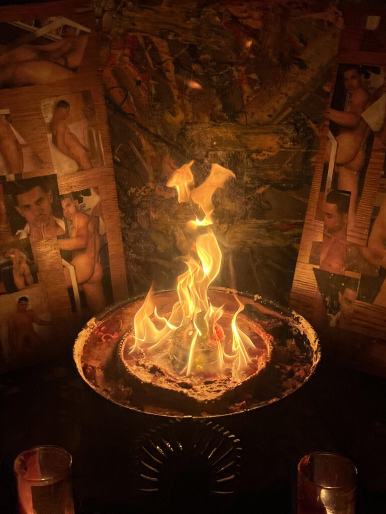 BYPOREVOLUTION's tweet photo. This is my sacred cult
This synergy of viscous fuels
Kundalini moves my spine
Erotic power is alchemy of the mind
PYROSEXUAL PROPHECY https://t.co/jDGYqMqEbu
#pyromania #pyromanic #manic #mania #FireMagic #poetry #gaysex #gayporn #anarchy #liberation #faith #spirituality #joy https://t.co/UGCdvESVQ1