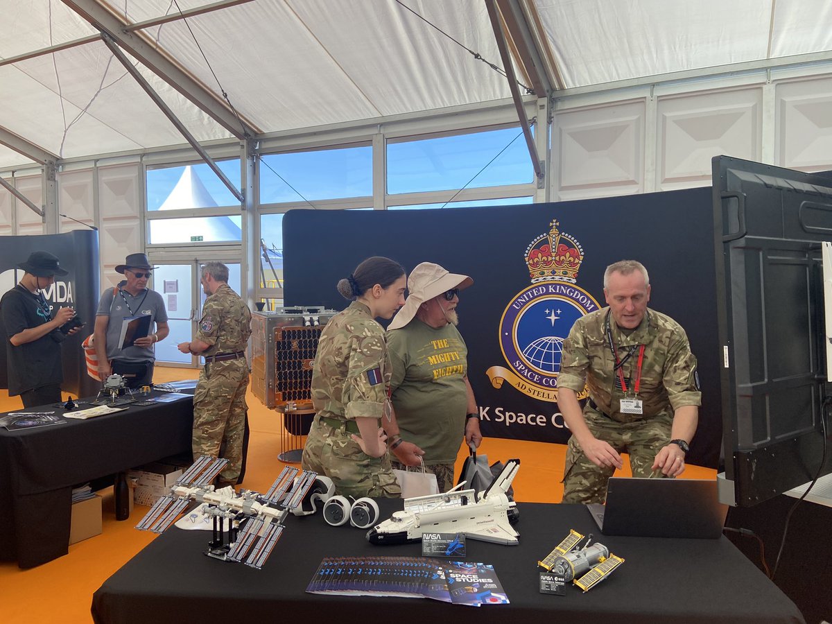 If you are travelling to <a href="/airtattoo/">Royal International Air Tattoo</a> tomorrow drop into the new Space Quadrant in the Techno Zone to see the team from <a href="/UKSpaceCmd/">UK Space Command</a> and <a href="/RAFFylingdales/">RAF Fylingdales</a> explore space careers, learn about space debris and experience the ISS on our VR headsets.