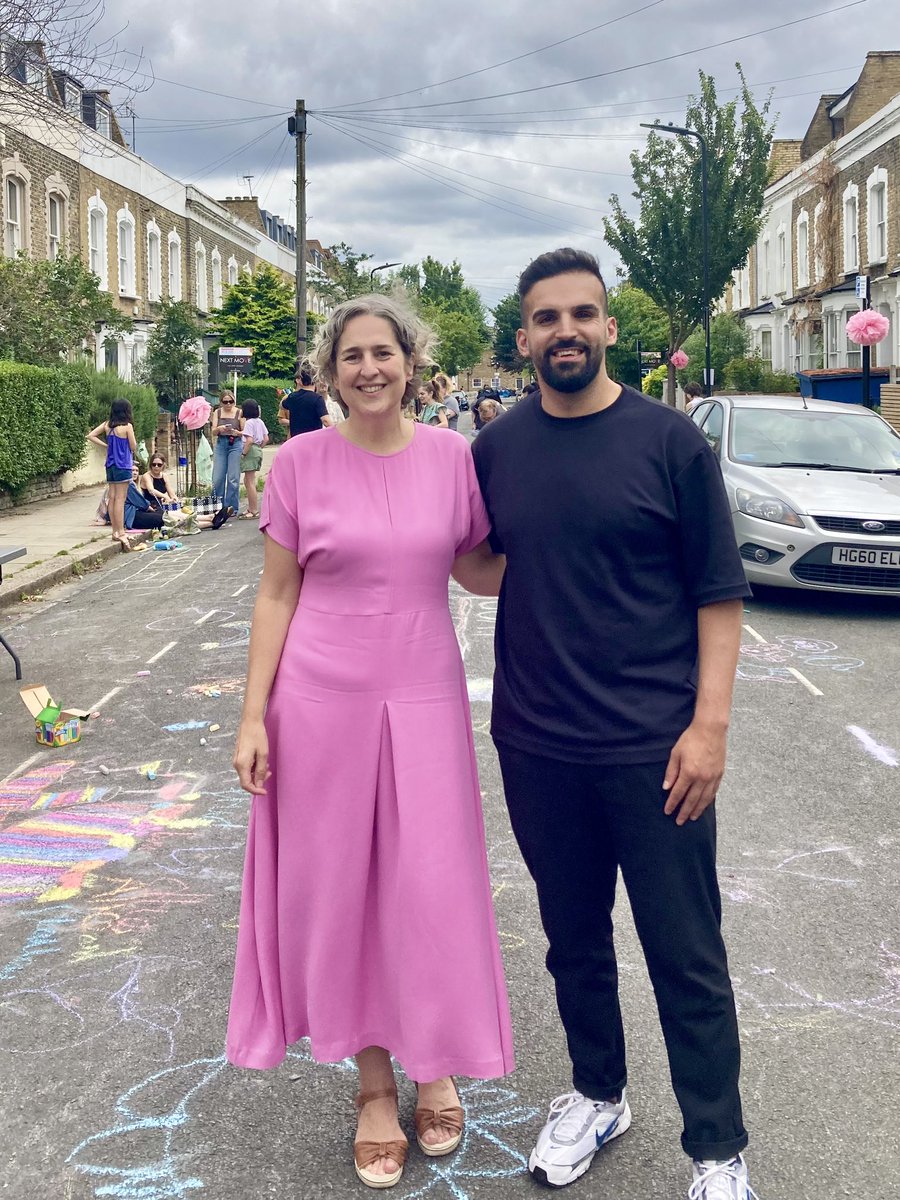 carowoodley's tweet photo. It was a joy to see @metecoban92 today and congratulate him on the amazing news of his appointment to City Hall to work with @SadiqKhan as Deputy Mayor for Environment and Energy. 

Almost too perfect to celebrate together at Oldfield Road Street Party!
#Hackney #playstreet https://t.co/1ayBp0bJcA