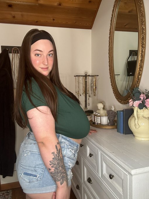 🍑 https://t.co/skhj8U2CZ0