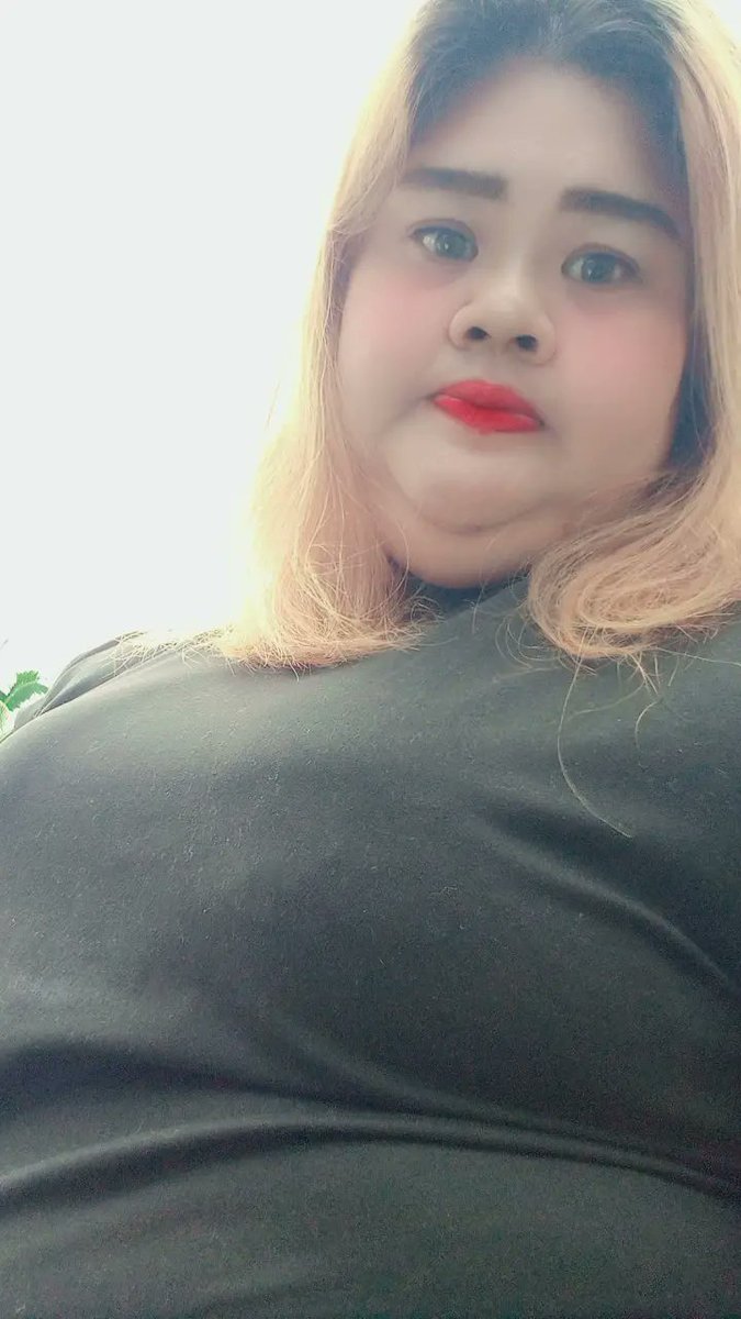 shompoo06's tweet photo. 👉เเคปชั่นน่ารักเราไม่มี
   👉 เเคปชั่นอ้วนกลมอารมณ์ดีเรามีเสมอ😏 https://t.co/J3J3Bxy6Se