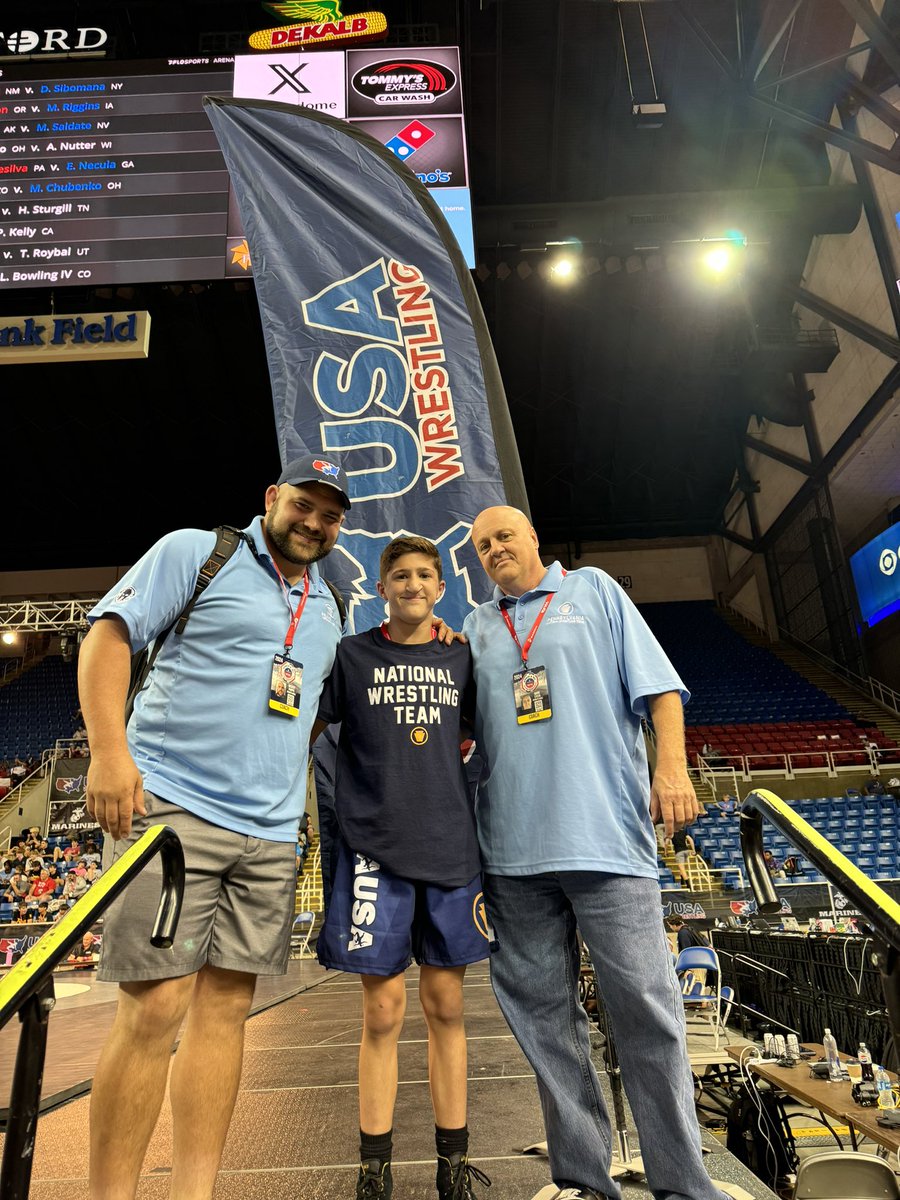 Drew Blogs tweet media